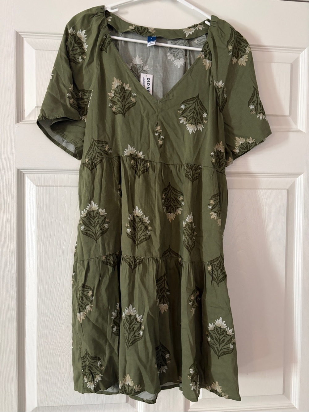 Olive floral print v-neck tiered dress